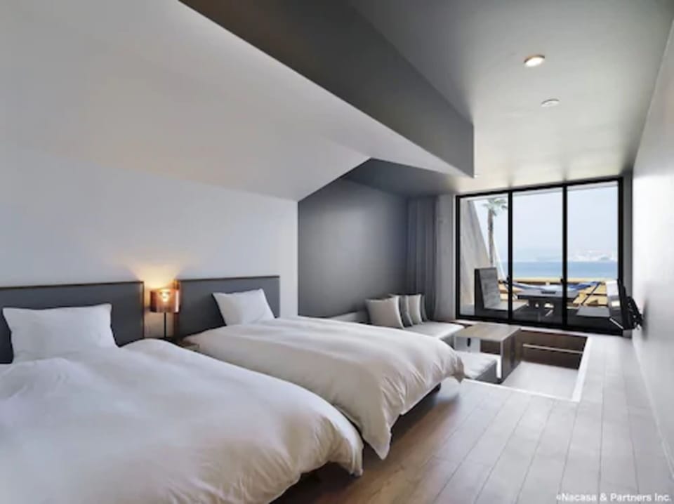 Bark Lodge (Check in at Port Area) | In-room safe, desk, WiFi (free), bed sheets