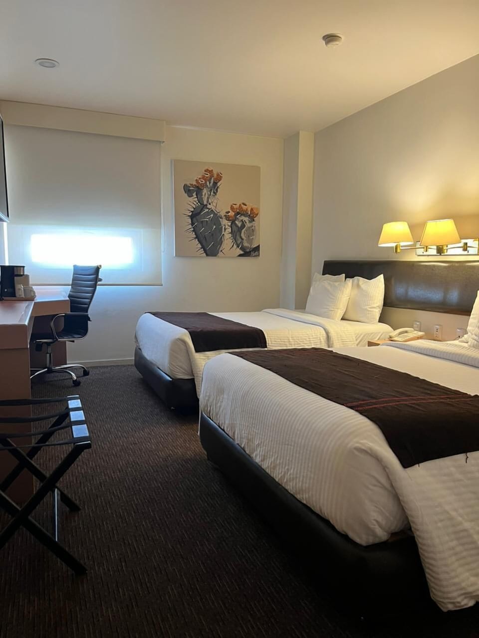 Room, 2 Double Beds (Preferencial) | In-room safe, desk, laptop workspace, iron/ironing board
