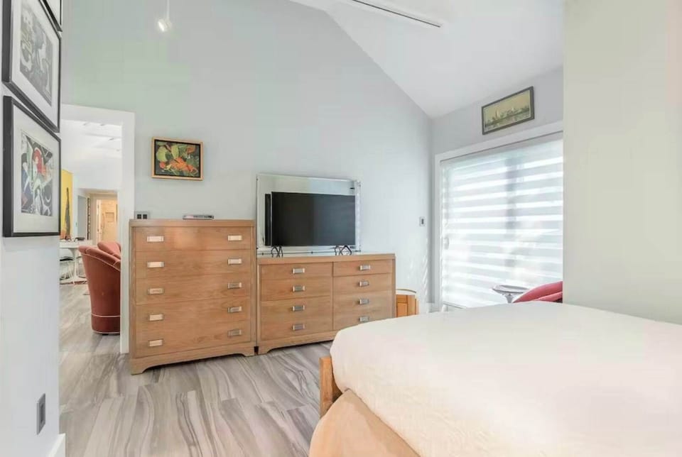 Bedroom 2 - Full Bed