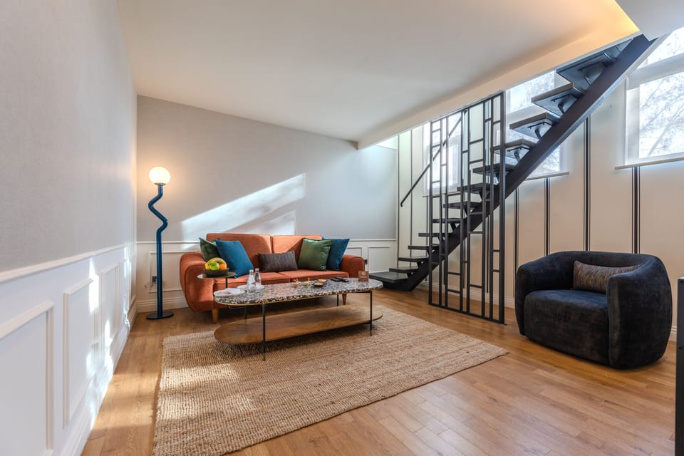 Design Duplex | Living area | 32-inch LCD TV with satellite channels, TV