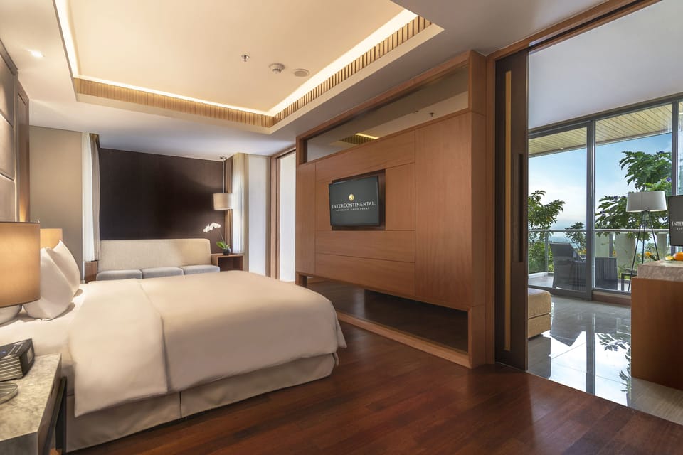 Villa, 1 King Bed (Kembang) | Premium bedding, minibar, in-room safe, desk