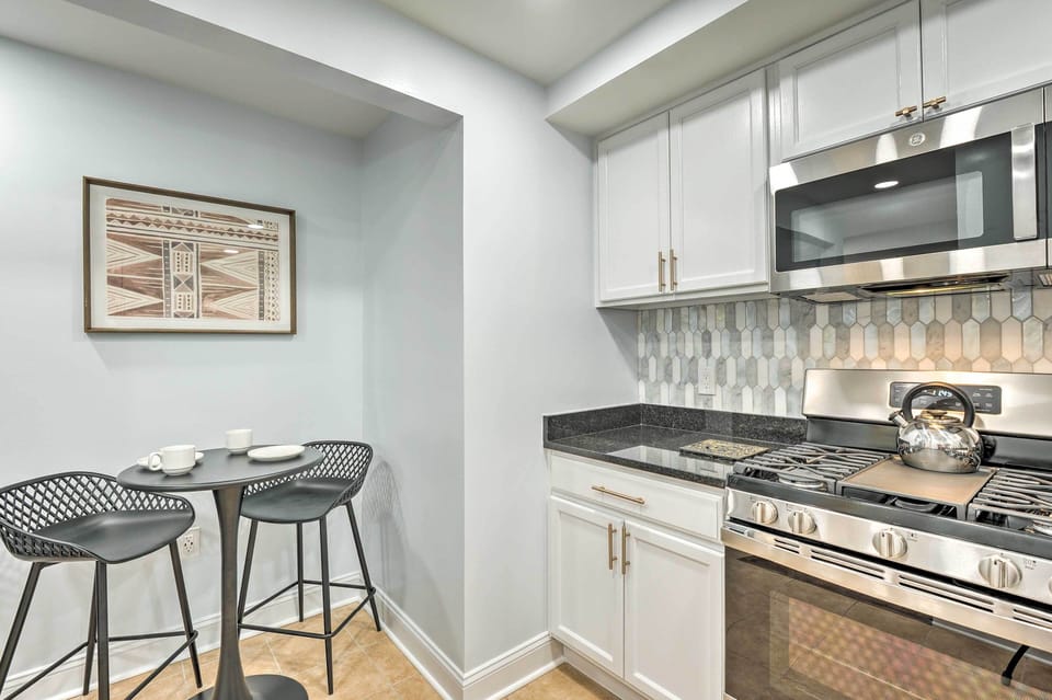 Apartment (1 Bedroom) | Interior