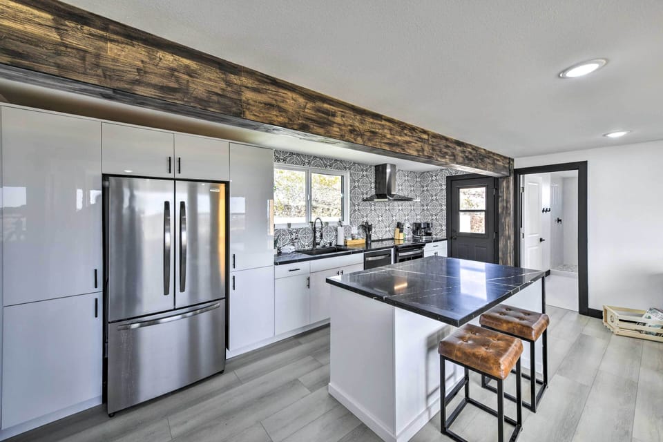 House (2 Bedrooms) | Interior