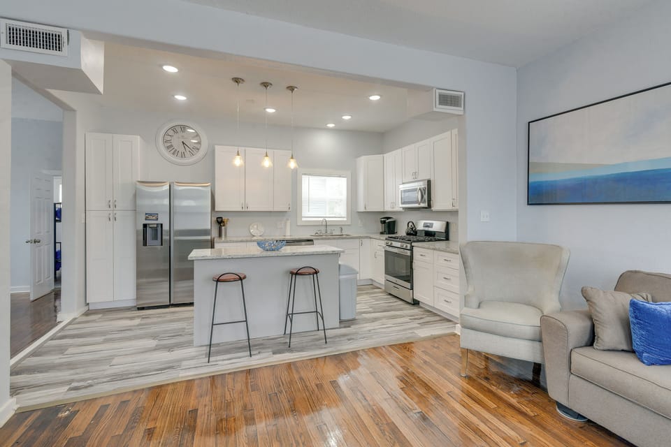House (2 Bedrooms) | Interior