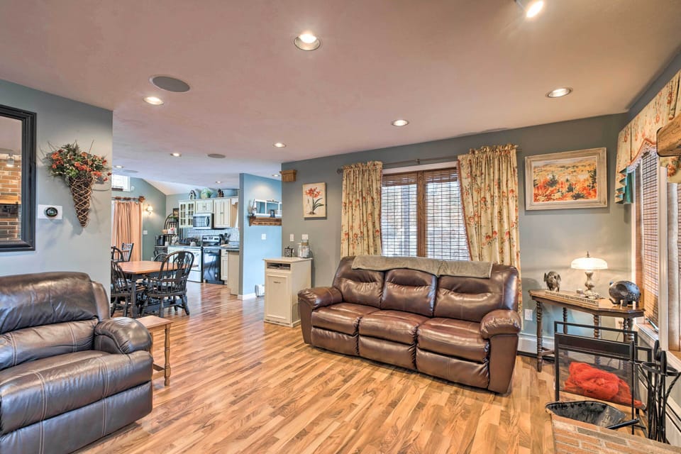 House (3 Bedrooms) | Interior