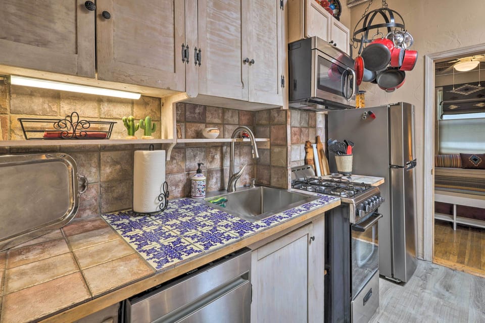 Cottage (2 Bedrooms) | Interior