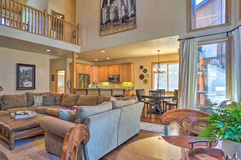 House (4 Bedrooms) | Interior
