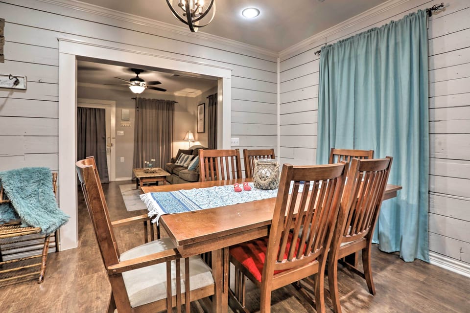 Cottage (2 Bedrooms) | Interior