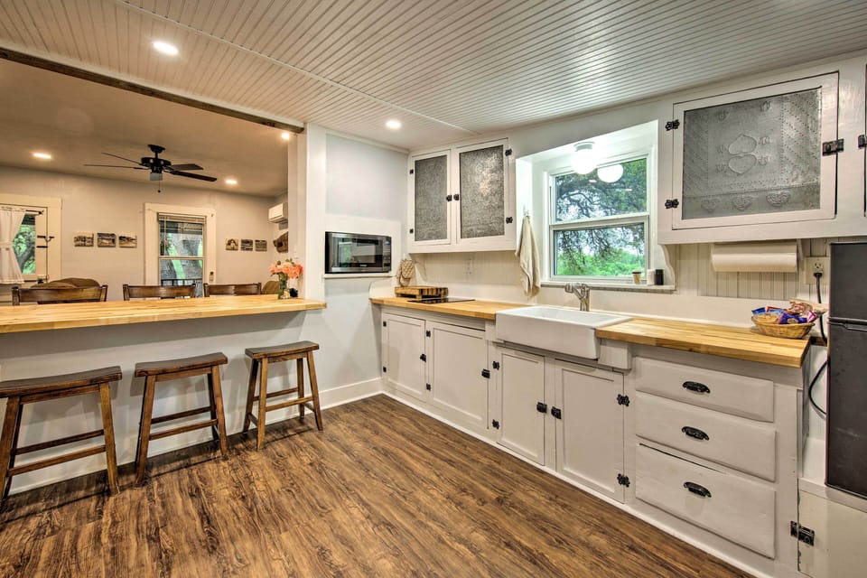 Cottage (2 Bedrooms) | Interior