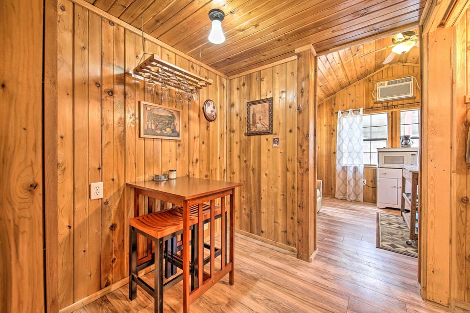 House (1 Bedroom) | Interior