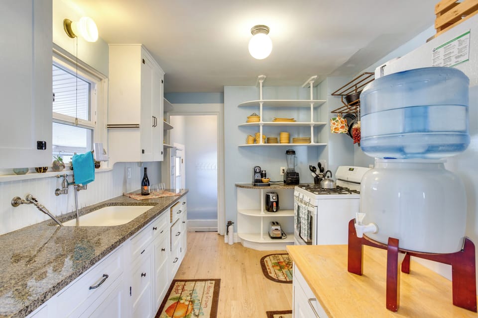 House (2 Bedrooms) | Interior