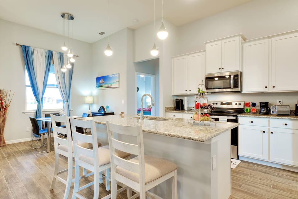House (4 Bedrooms) | Interior