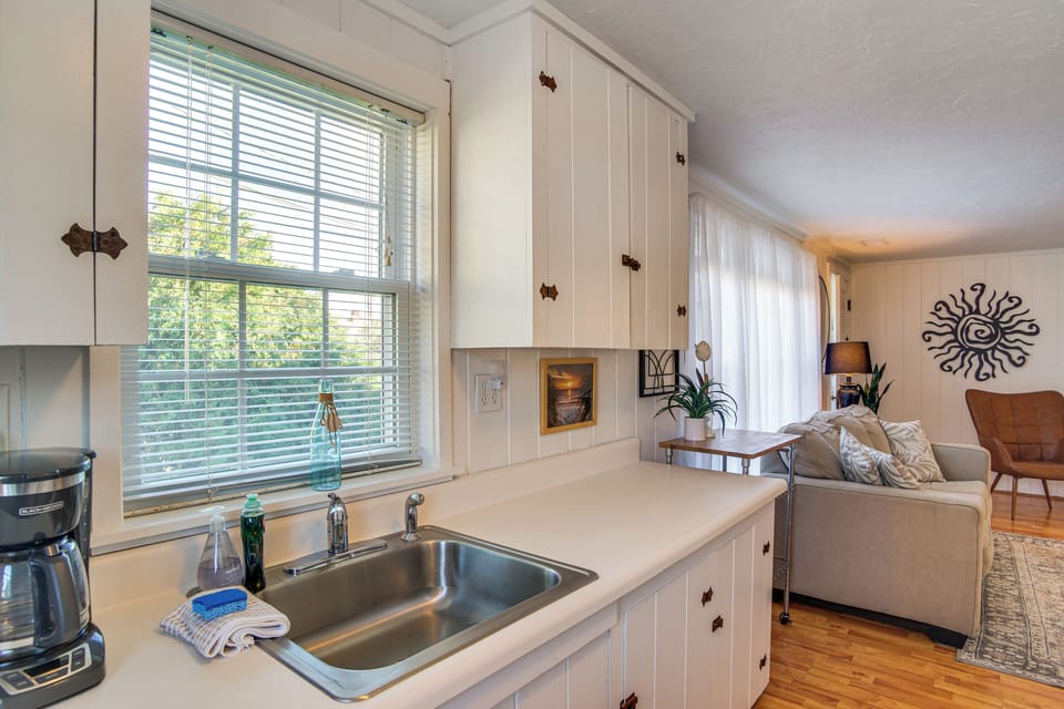 Cottage (2 Bedrooms) | Interior
