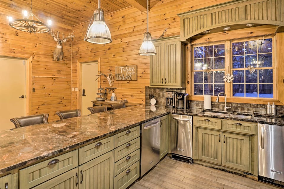 House (Multiple Bedrooms) | Interior