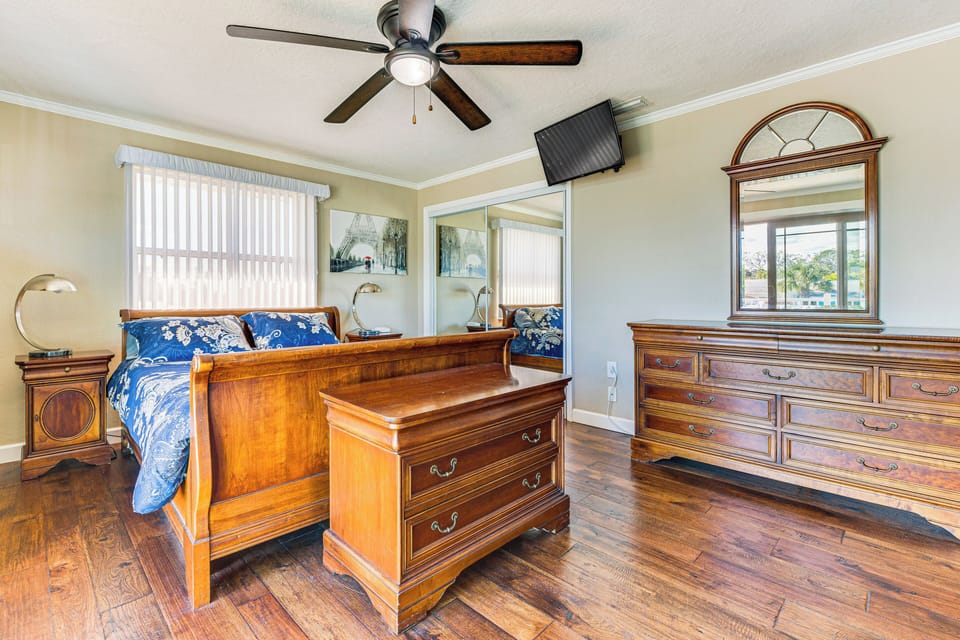 House (3 Bedrooms) | Interior