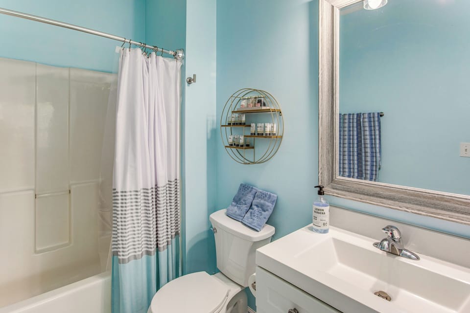Fall Retreat at Barefoot Resort 1st Floor Apartment in North Myrtle Beach