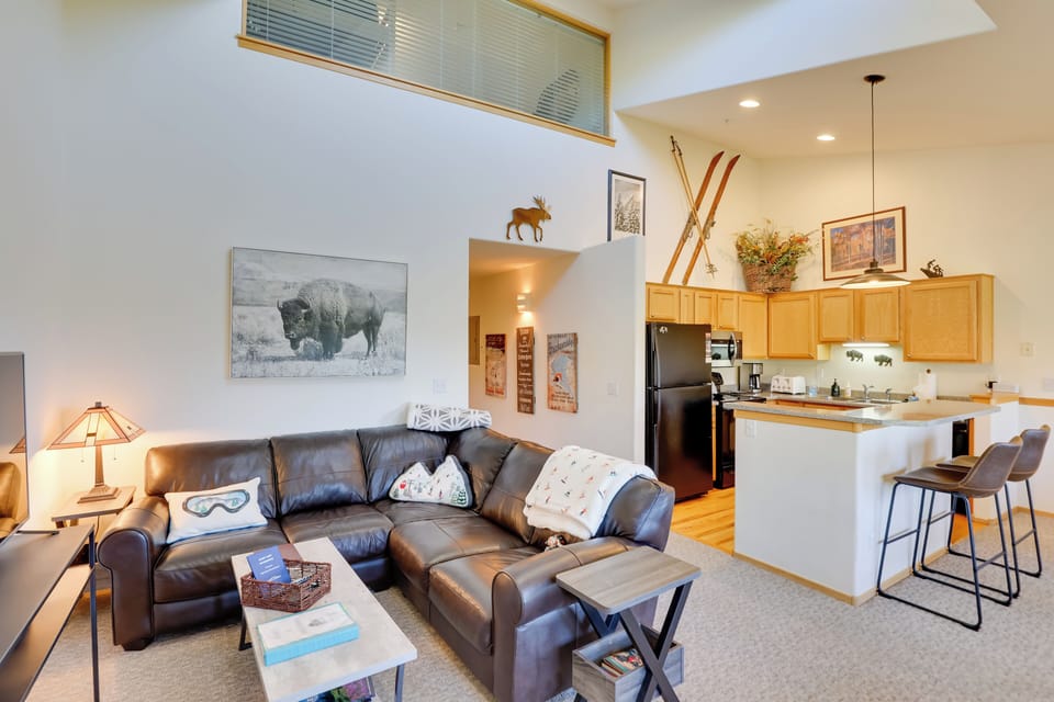 Apartment (3 Bedrooms) | Front of property