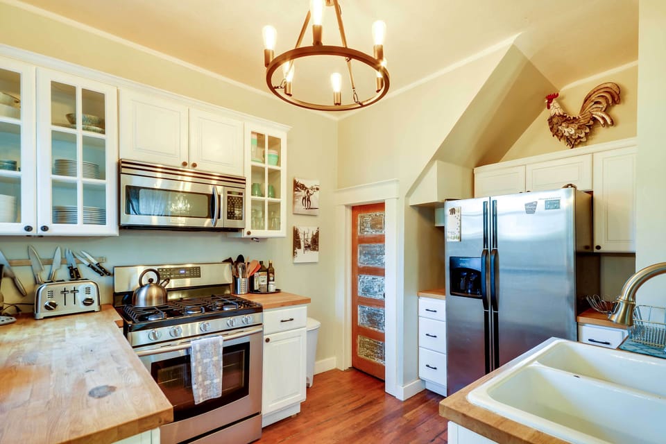 House (2 Bedrooms) | Interior