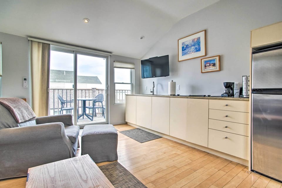 Apartment (1 Bedroom) | Interior