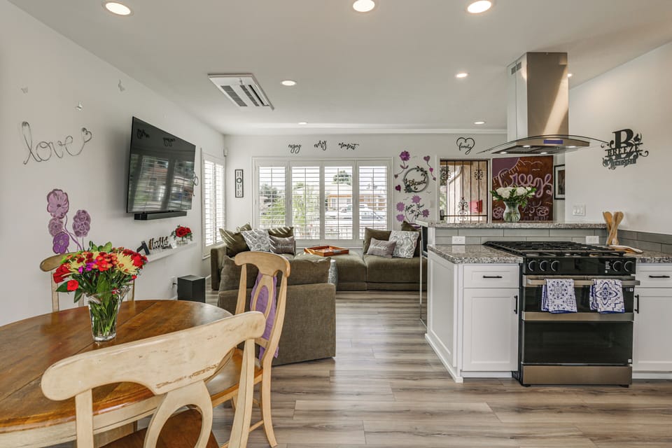 House (2 Bedrooms) | Interior