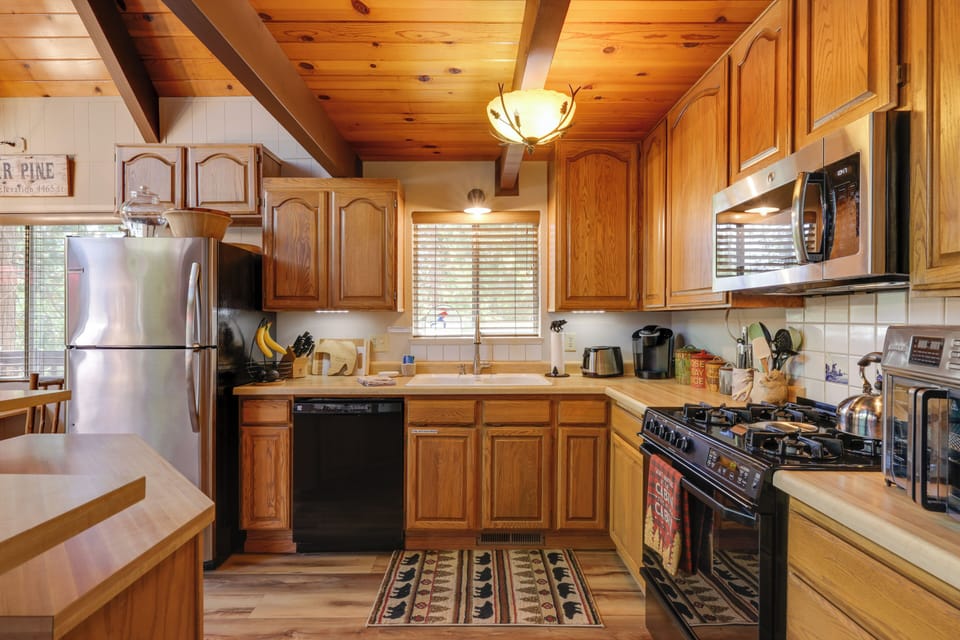 House (2 Bedrooms) | Interior