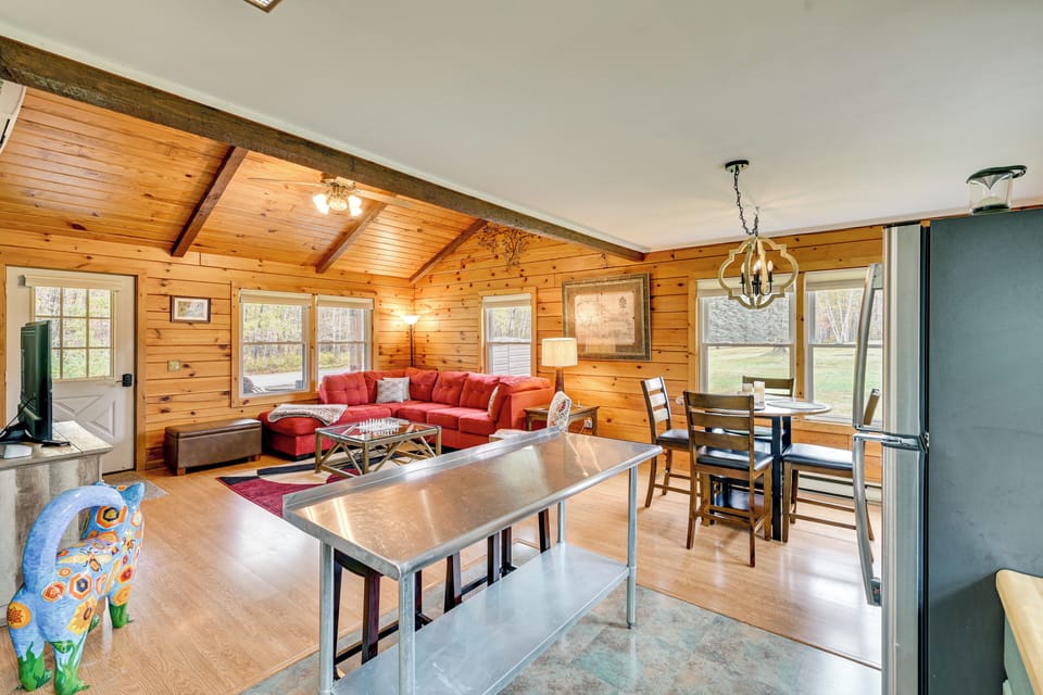 House (2 Bedrooms) | Interior