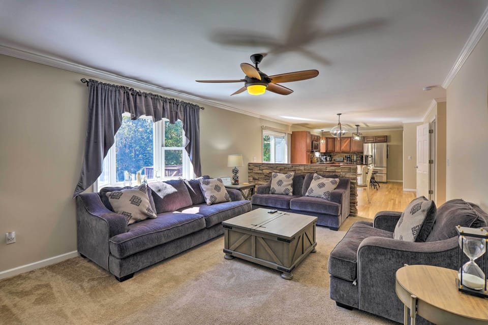 House (4 Bedrooms) | Interior