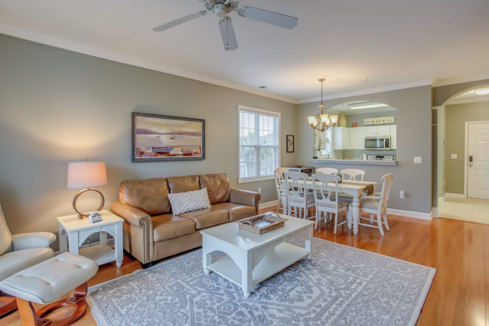 Apartment (2 Bedrooms) | Front of property