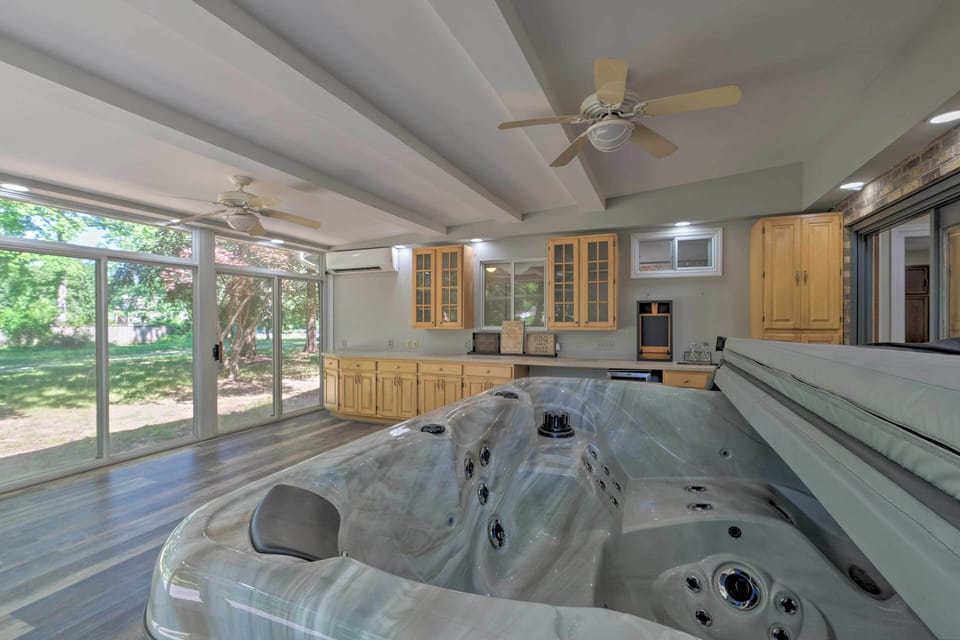 House (5 Bedrooms) | Front of property