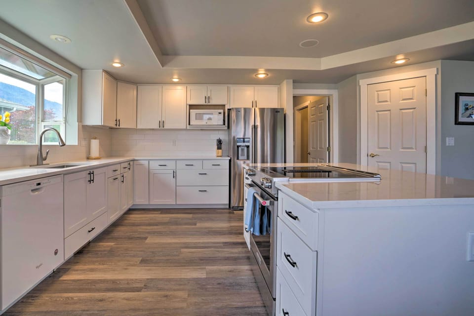 House (4 Bedrooms) | Interior