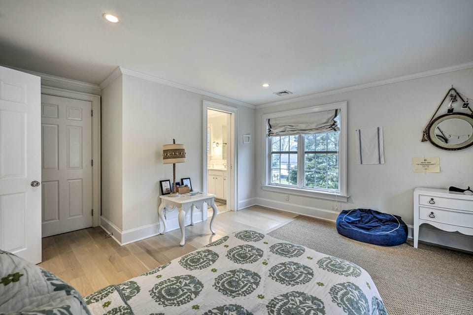 House (5 Bedrooms) | Interior
