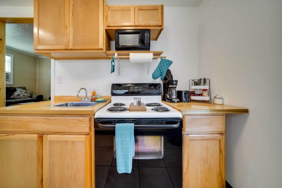 Cottage (2 Bedrooms) | Interior