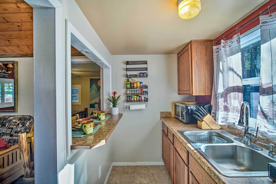 House (1 Bedroom) | Interior