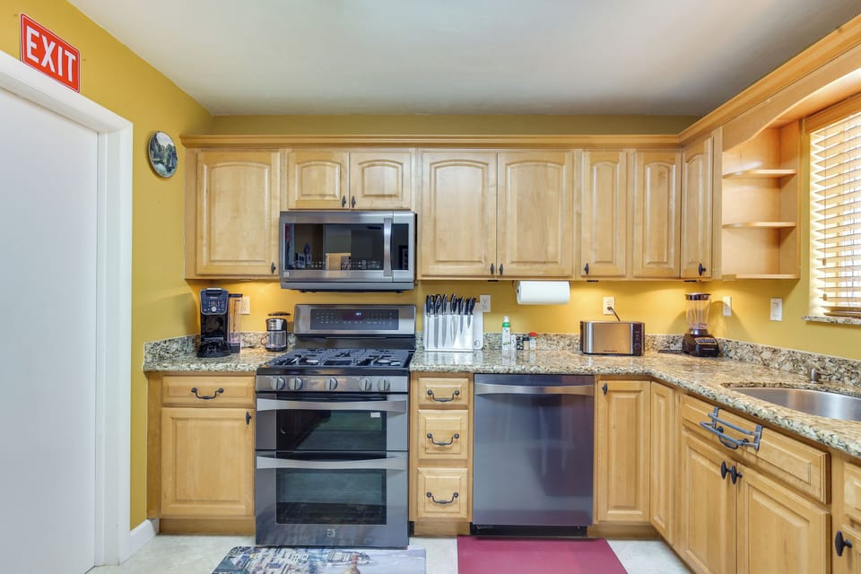 House (2 Bedrooms) | Interior