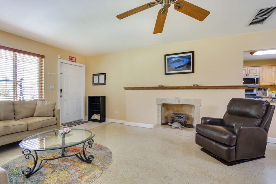 House (2 Bedrooms) | Interior