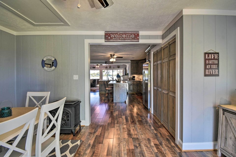 Cottage (2 Bedrooms) | Interior