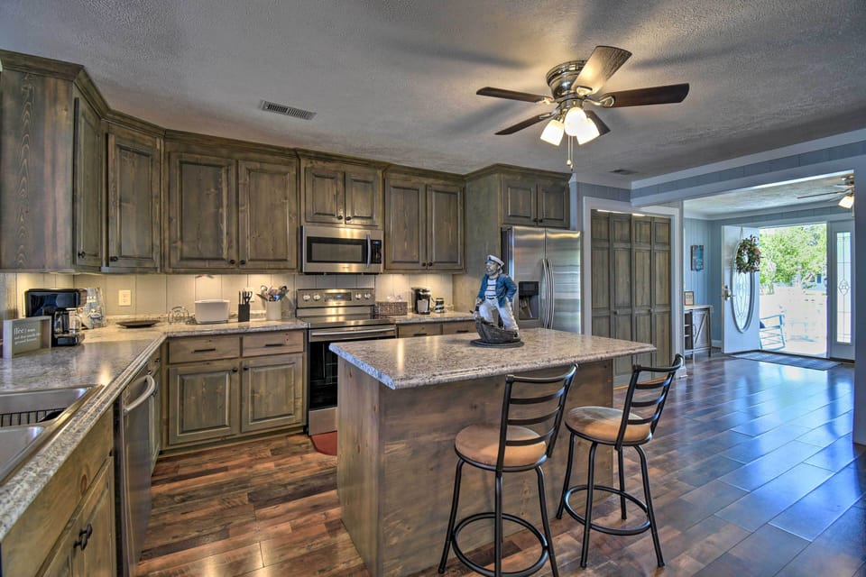 Cottage (2 Bedrooms) | Interior