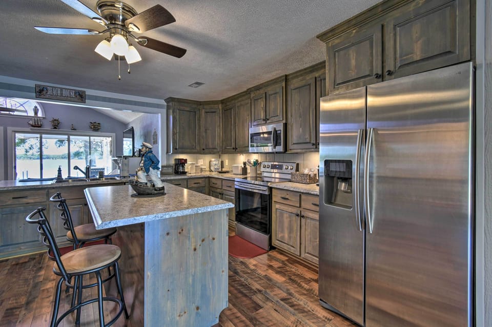 Cottage (2 Bedrooms) | Interior
