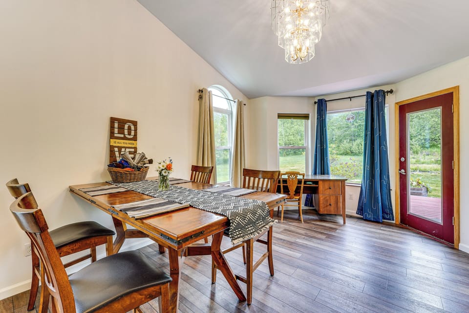 House (2 Bedrooms) | Interior