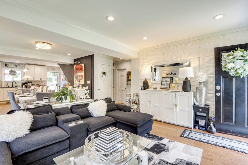 House (3 Bedrooms) | Interior