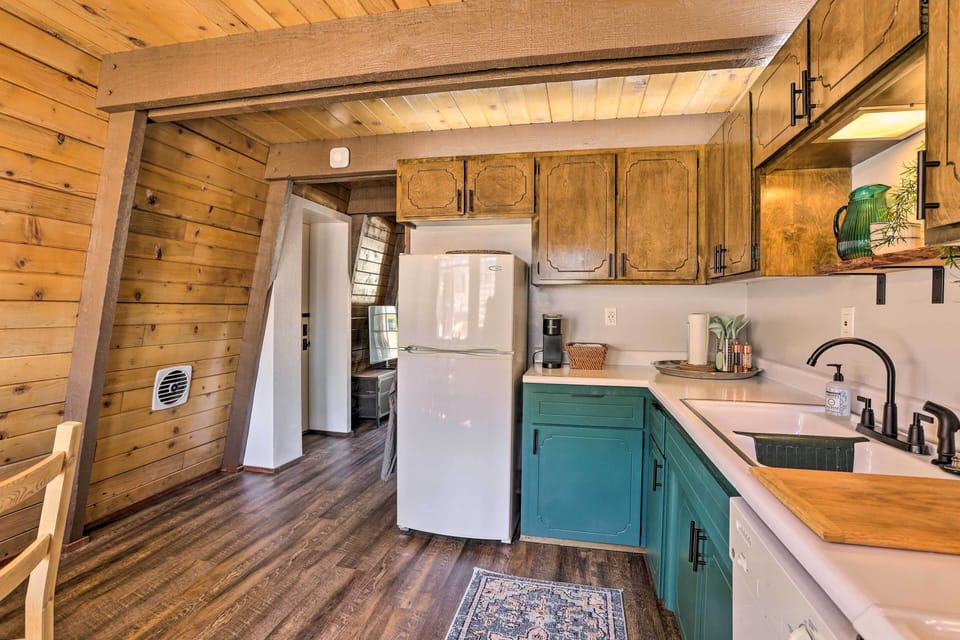 Cottage (2 Bedrooms) | Interior