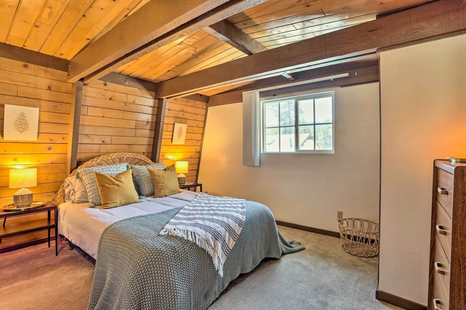 Cottage (2 Bedrooms) | Interior
