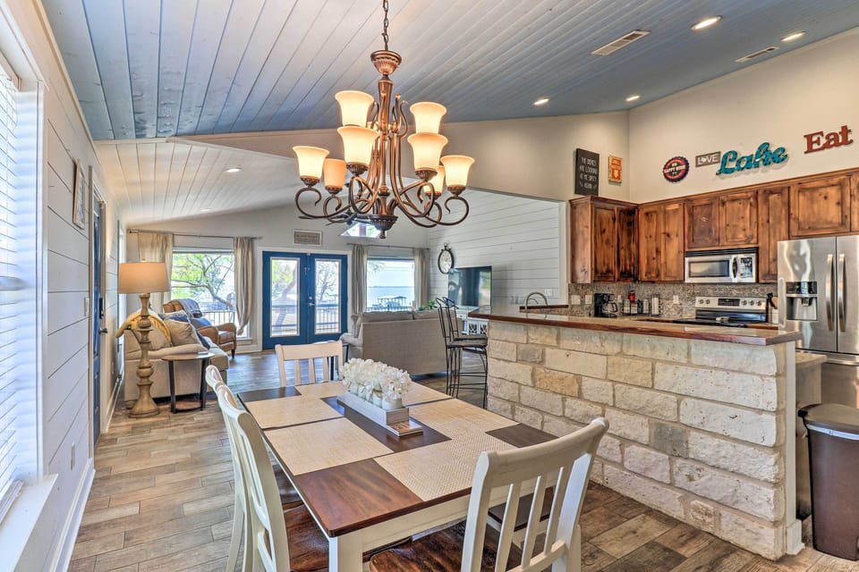 Cottage (3 Bedrooms) | Interior