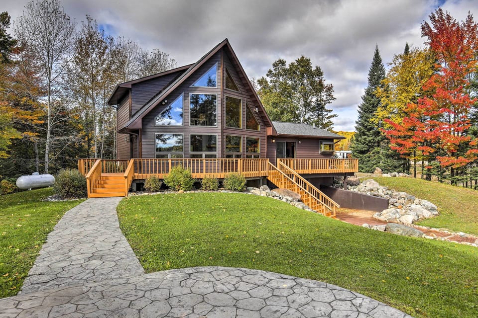 House (3 Bedrooms) | Front of property