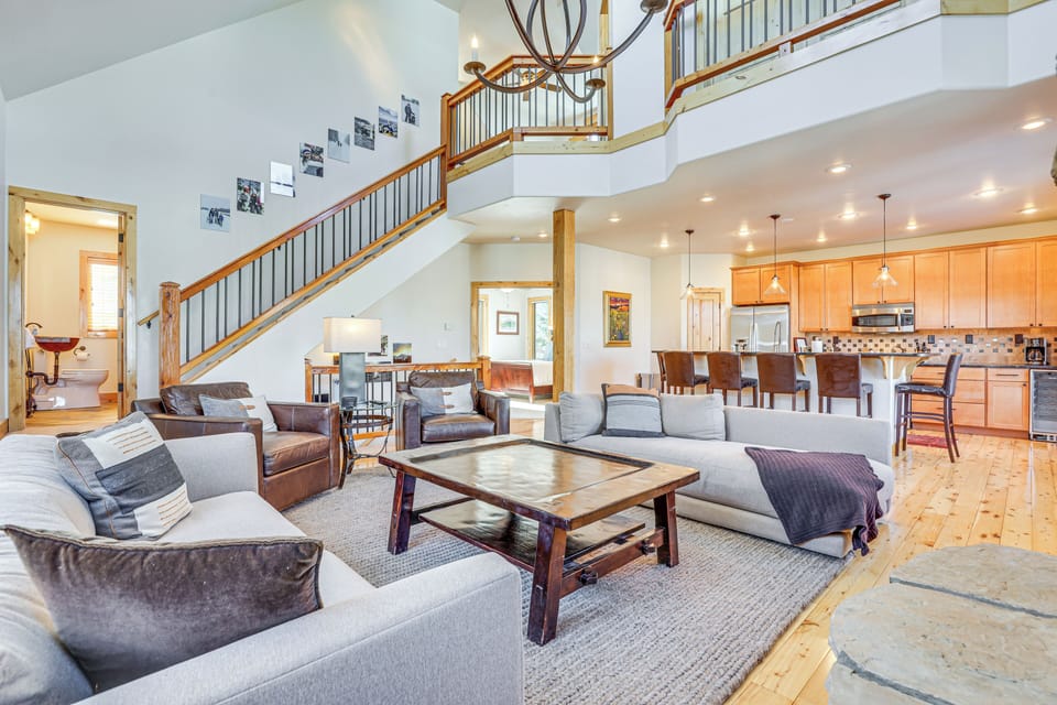 House (3 Bedrooms) | Interior