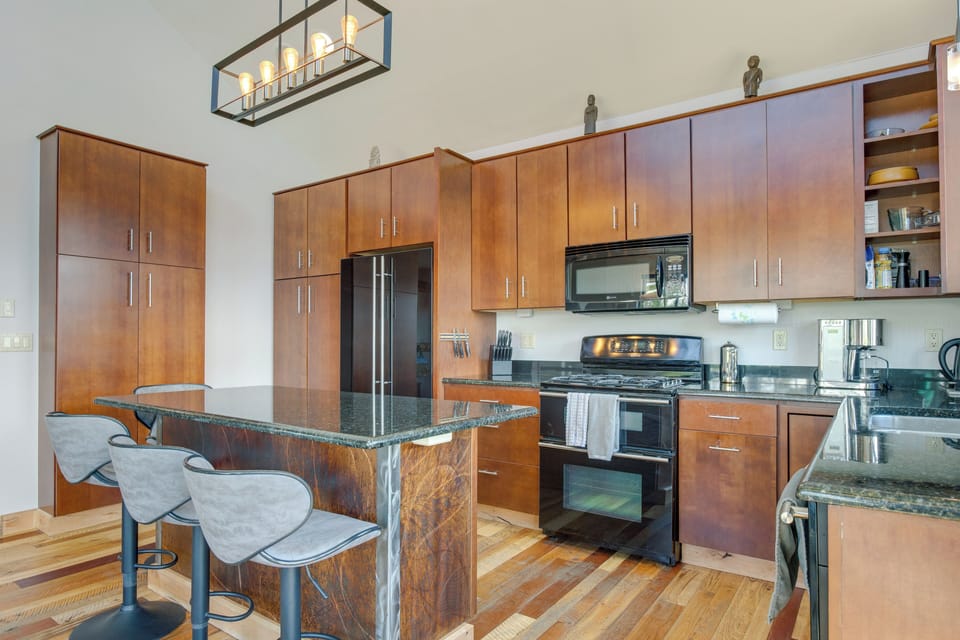 House (2 Bedrooms) | Interior