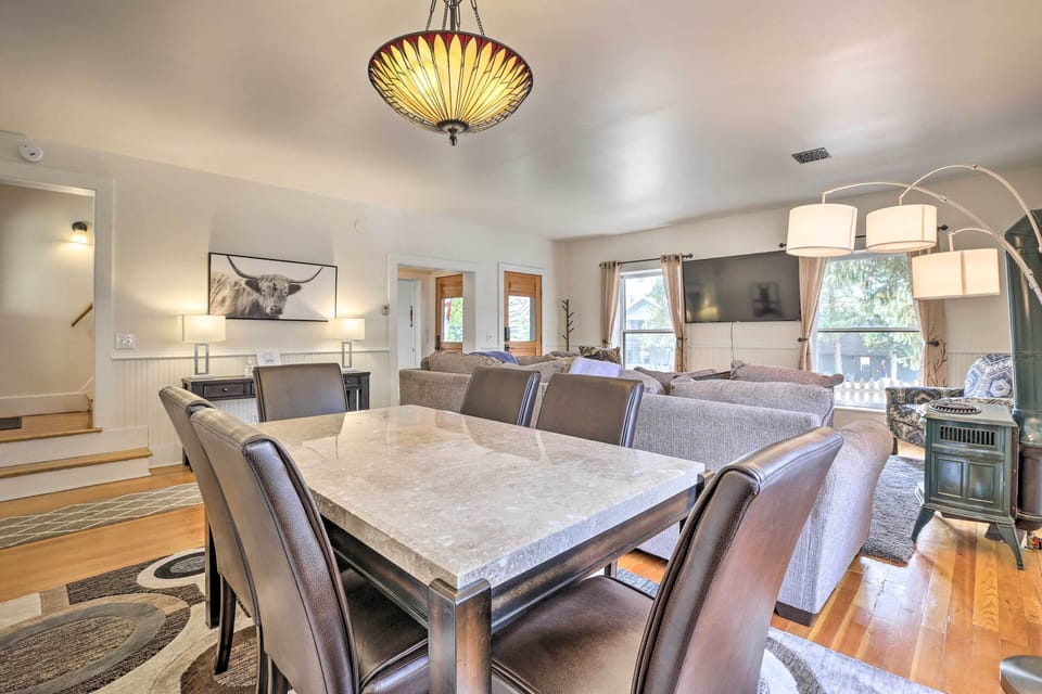 House (4 Bedrooms) | Interior