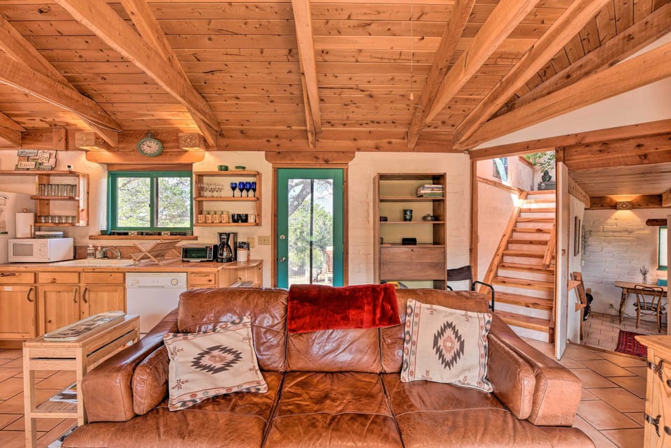 Cottage (2 Bedrooms) | Interior