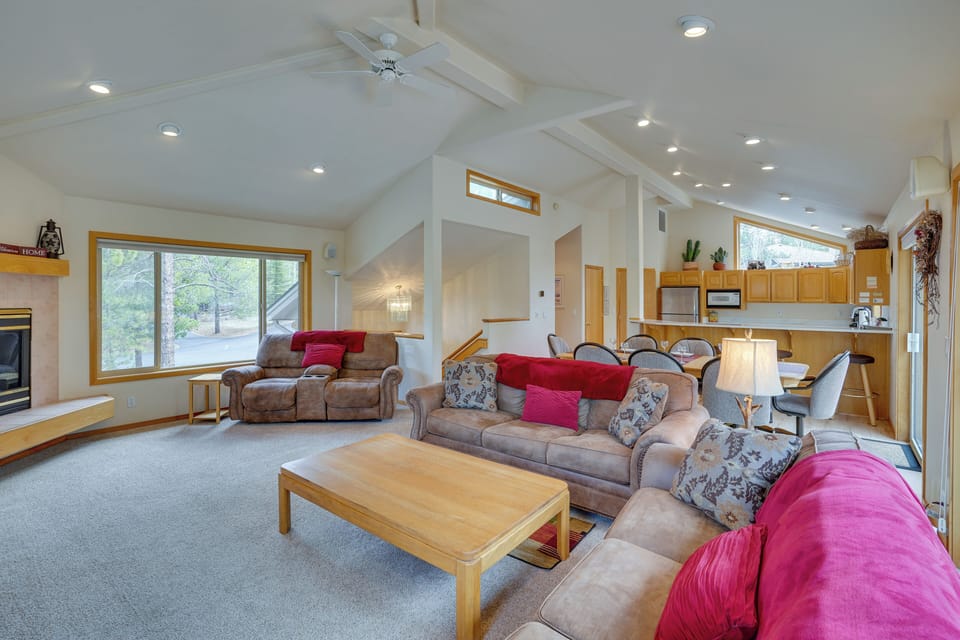House (4 Bedrooms) | Interior