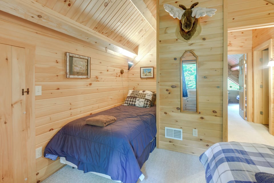 House (4 Bedrooms) | Interior